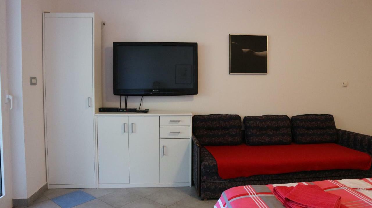 Apartment Fleger Krcka Punat Esterno foto
